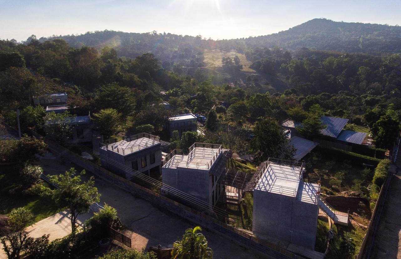 Twelve Oclock Resort Si Khio Bagian luar foto